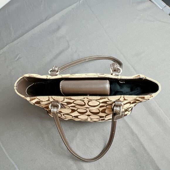 COACH VINTAGE BROWN/TAN SIGNATURE TOTE 6090 SHOULDER BAG - Picture 6 of 11